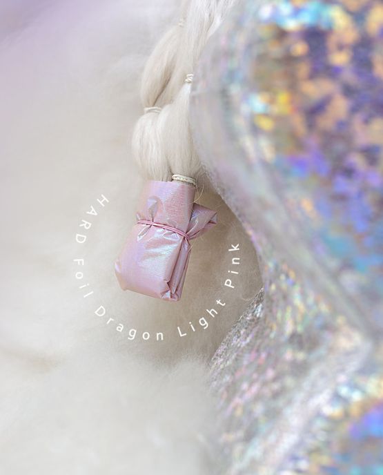 Hard foil dragon rosa chiaro